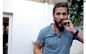 Tom Hardy - Charismatic and stylish Hollywood actor